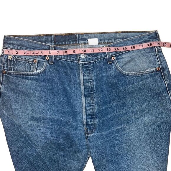 Vintage 501 Button Fly Levi’s Blue Jeans Men size 40 - Picture 8 of 10